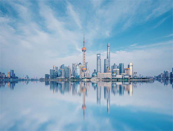 集團(tuán)管控引領(lǐng)企業(yè)轉(zhuǎn)型升級(jí)，實(shí)現(xiàn)可持續(xù)發(fā)展目標(biāo)