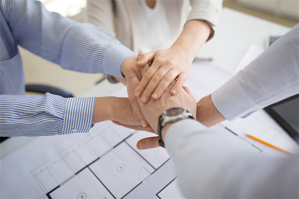 集團管控如何促進企業(yè)文化建設(shè)，增強內(nèi)部凝聚力？