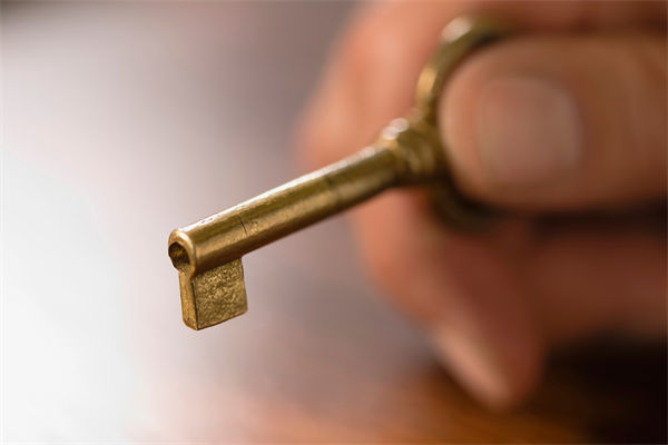 企業(yè)績效持續(xù)低迷，績效咨詢?nèi)绾沃崿F(xiàn)觸底反彈？