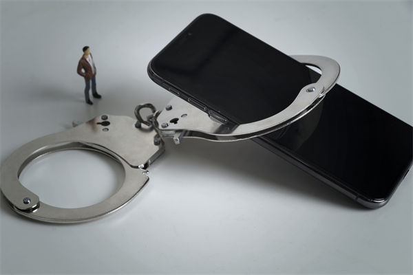 151人販賣個(gè)人信息獲利4300萬被抓獲，人力資源怎么看？