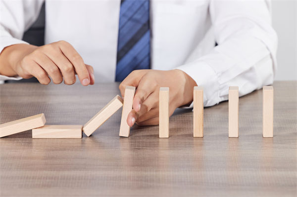 預(yù)算失控拖垮企業(yè)，如何用管理筑牢利潤(rùn)防火墻？